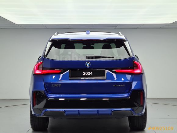 KOSİFLER OTO BOSTANCI 2024 MODEL BMW İX1 eDRİVE20