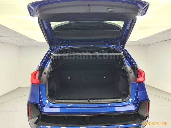 KOSİFLER OTO BOSTANCI 2024 MODEL BMW İX1 eDRİVE20