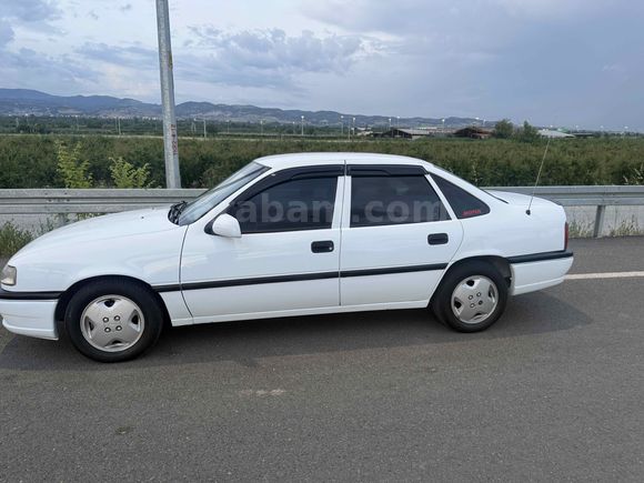 Sahibinden Opel Vectra 2.0 GLS 1994 Model 