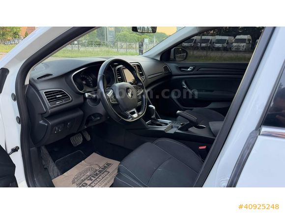 MEGANE 1.5 DCI TOUCH EDC