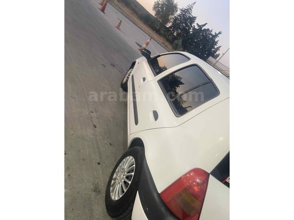 Sahibinden Renault Clio 1.4 RTA 1999 Model  258.000 km Beyaz