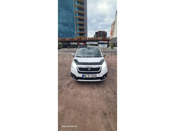 Sahibinden Peugeot Partner 1.6 HDI Zenith 2017 Model  121.000 km Beyaz