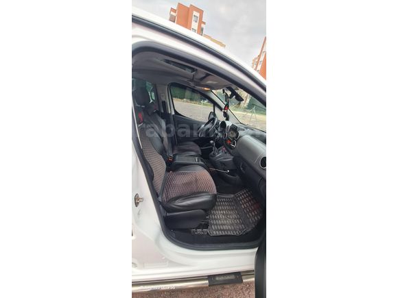 Sahibinden Peugeot Partner 1.6 HDI Zenith 2017 Model  121.000 km Beyaz