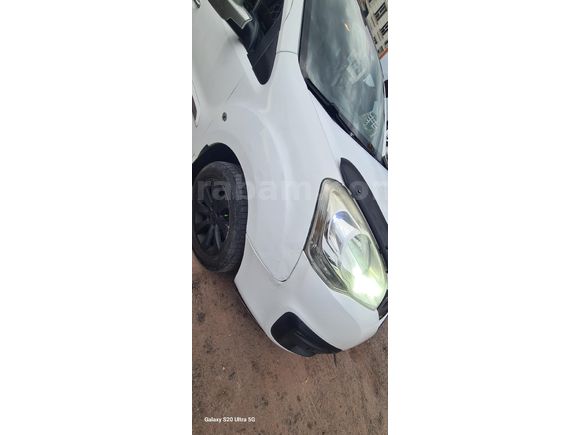 Sahibinden Peugeot Partner 1.6 HDI Zenith 2017 Model  121.000 km Beyaz