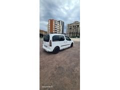 Sahibinden Peugeot Partner 1.6 HDI Zenith 2017 Model  121.000 km Beyaz