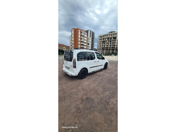 Sahibinden Peugeot Partner 1.6 HDI Zenith 2017 Model  121.000 km Beyaz