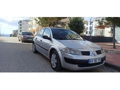 Sahibinden Renault Megane 1.4 Authentique 2005 Model  232.000 km Gri (Gümüş)