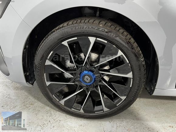 HEDEF RENAULT'DAN 0,99 KREDİ 2025 CLİO TECHNO ESPRİTE ALPİNE 1.0