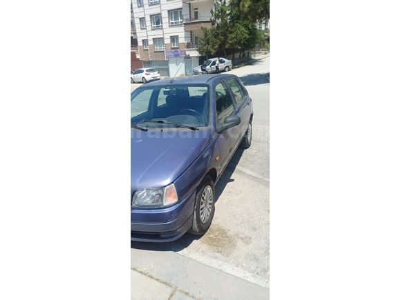 Sahibinden Renault Clio 1.4 RT 1996 Model