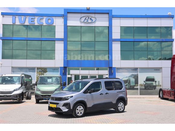 BÜYÜKSOYLU BEYSOY'DAN 2025 RIFTER 1.5 BLUEHDI ALLURE 130 Hp