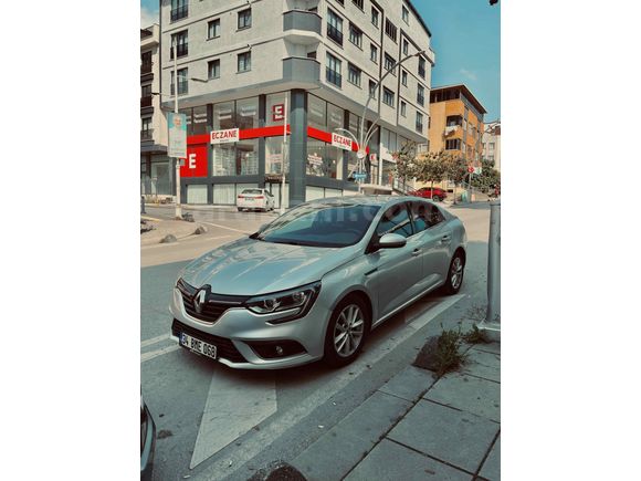 Sahibinden Renault Megane 1.5 dCi Touch 2018 Model 