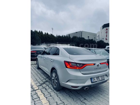 Sahibinden Renault Megane 1.5 dCi Touch 2018 Model 