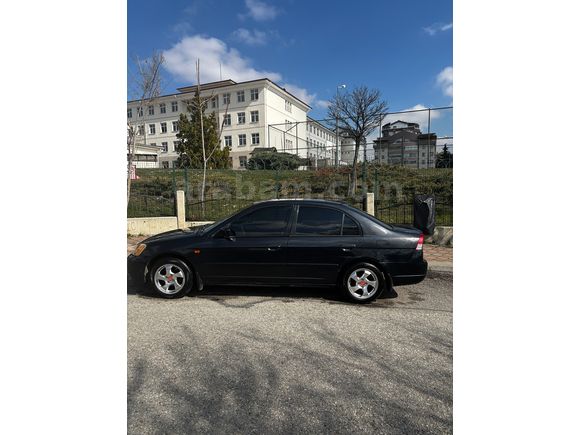 Sahibinden Honda Civic 1.6i VTEC LS 2004 Model  320.000 km Siyah