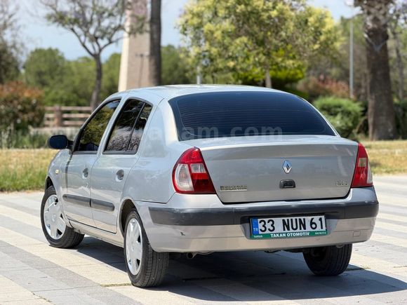 Sahibinden Renault Clio 1.4 Authentique 2005 Model