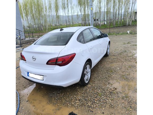 Sahibinden Opel Astra 1.6 Edition 2015 Model