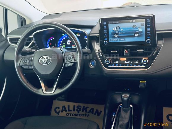2022 SIFRGİBİ COROLLA DREAM HYBRİT+BENZİNLİ OTOMATİK 134'BinKMDE