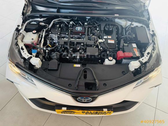 2022 SIFRGİBİ COROLLA DREAM HYBRİT+BENZİNLİ OTOMATİK 134'BinKMDE