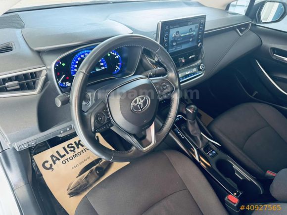 2022 SIFRGİBİ COROLLA DREAM HYBRİT+BENZİNLİ OTOMATİK 134'BinKMDE