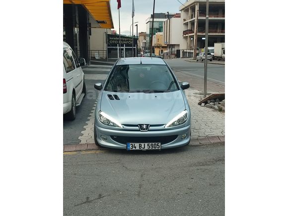 Sahibinden Peugeot 206 1.4 HDi X-line 2004 Model 