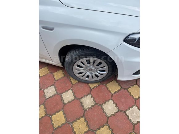 Sahibinden Fiat Egea 1.4 Fire Easy 2019 Model  126.000 km Beyaz