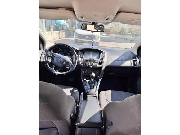 Sahibinden Ford Focus 1.6 Ti-VCT Titanium 2015 Model 
