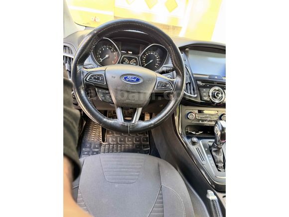 Sahibinden Ford Focus 1.6 Ti-VCT Titanium 2015 Model 