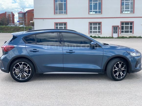 Sahibinden Ford Focus 1.0 EcoBoost Active X 2023 Model 