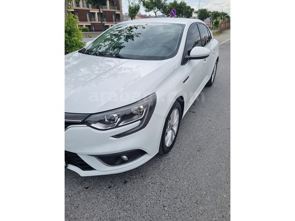 Sahibinden Renault Megane 1.5 Blue DCI Touch 2019 Model Tesla Ekran