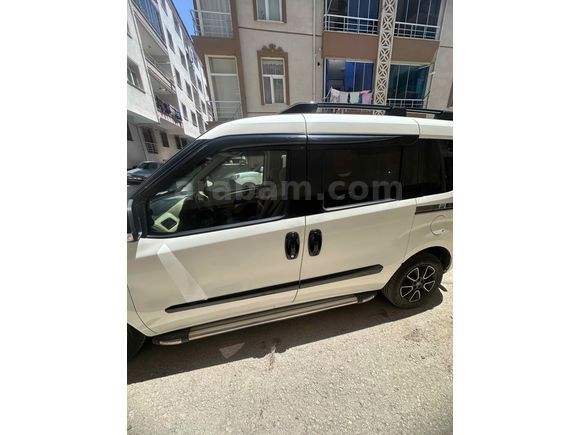 Sahibinden Fiat Doblo Combi 1.3 Multijet Premio 2014 Model 