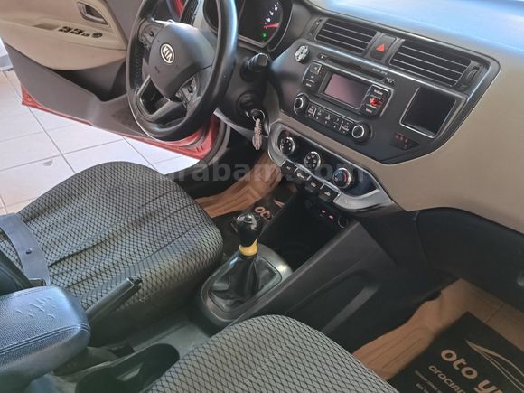 Kia Rio 1.25 CVVT Fancy 2012 Model Antalya