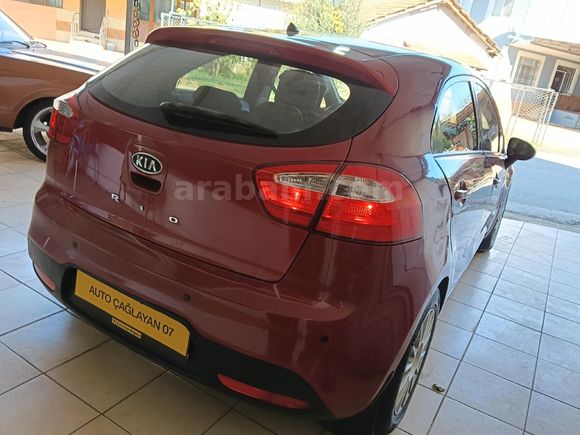 Kia Rio 1.25 CVVT Fancy 2012 Model Antalya