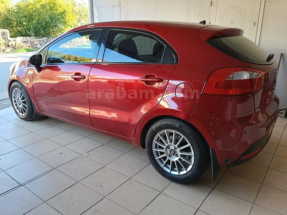 Kia Rio 1.25 CVVT Fancy 2012 Model Antalya