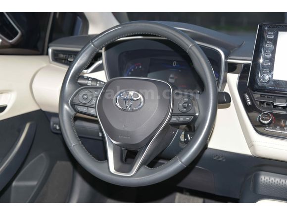 Sahibinden Toyota Corolla 1.5 Dream 2021 Model 