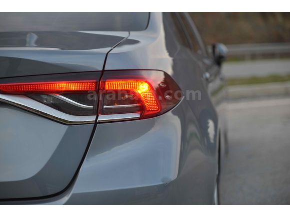 Sahibinden Toyota Corolla 1.5 Dream 2021 Model 