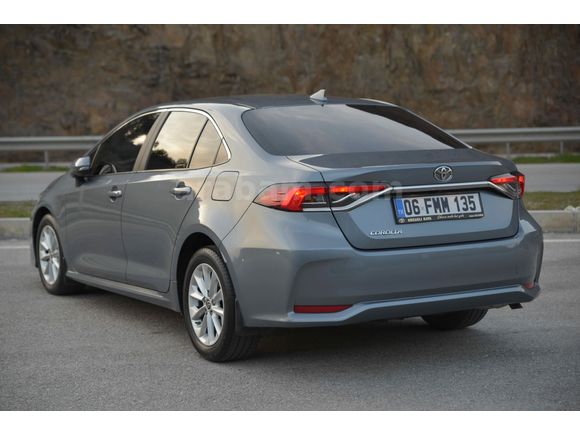 Sahibinden Toyota Corolla 1.5 Dream 2021 Model 