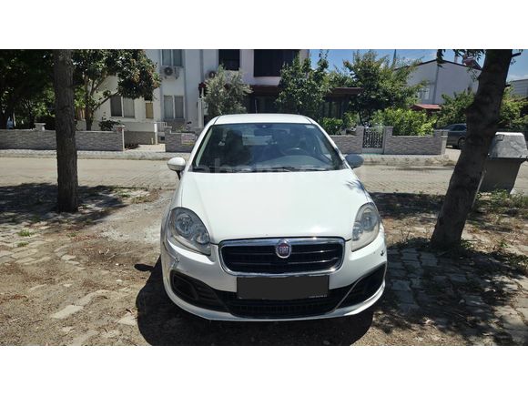 Sahibinden Fiat Linea 1.3 Multijet Pop 2017 Model  144.000 km Beyaz