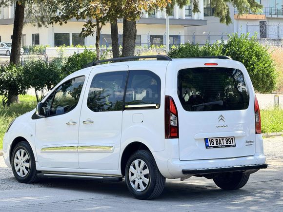 DEĞiŞENSiZ - 1.6 HDI - MULTISPACE - DÜŞÜK KM