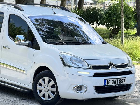 DEĞiŞENSiZ - 1.6 HDI - MULTISPACE - DÜŞÜK KM