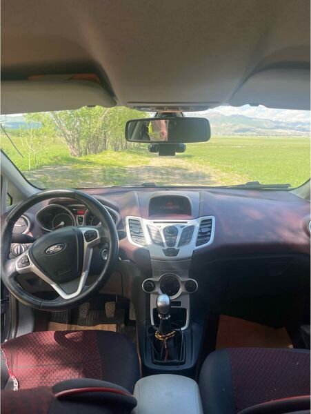 Sahibinden Ford Fiesta 1.4 TDCi Titanium X 2012 Model Hakkari 135.000 km Gri