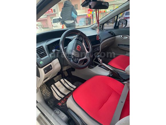 Sahibinden Honda Civic 1.6i VTEC Eco Elegance 2014 Model 