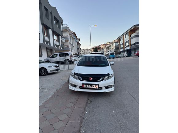 Sahibinden Honda Civic 1.6i VTEC Eco Elegance 2014 Model 