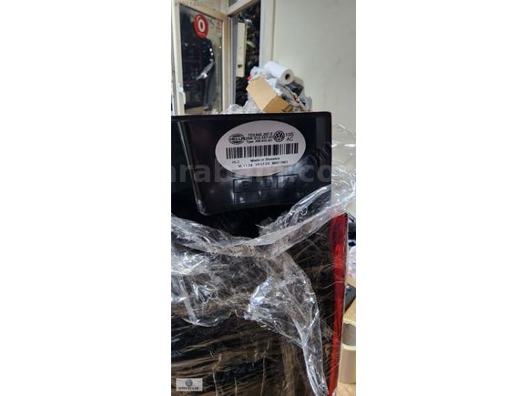 TRANSPORTER T7 SOL STOP LEDLİ 7E0945207E
