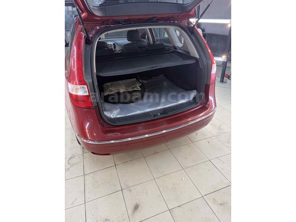 Sahibinden Hyundai i30 1.6 CVVT Mode 2010 Model 