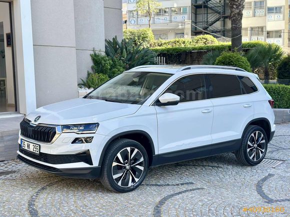 SKODA KAROQ 1.5 TSİ PRESTİGE / CAM TAVAN / İLK SAHİP / BOYASIZ