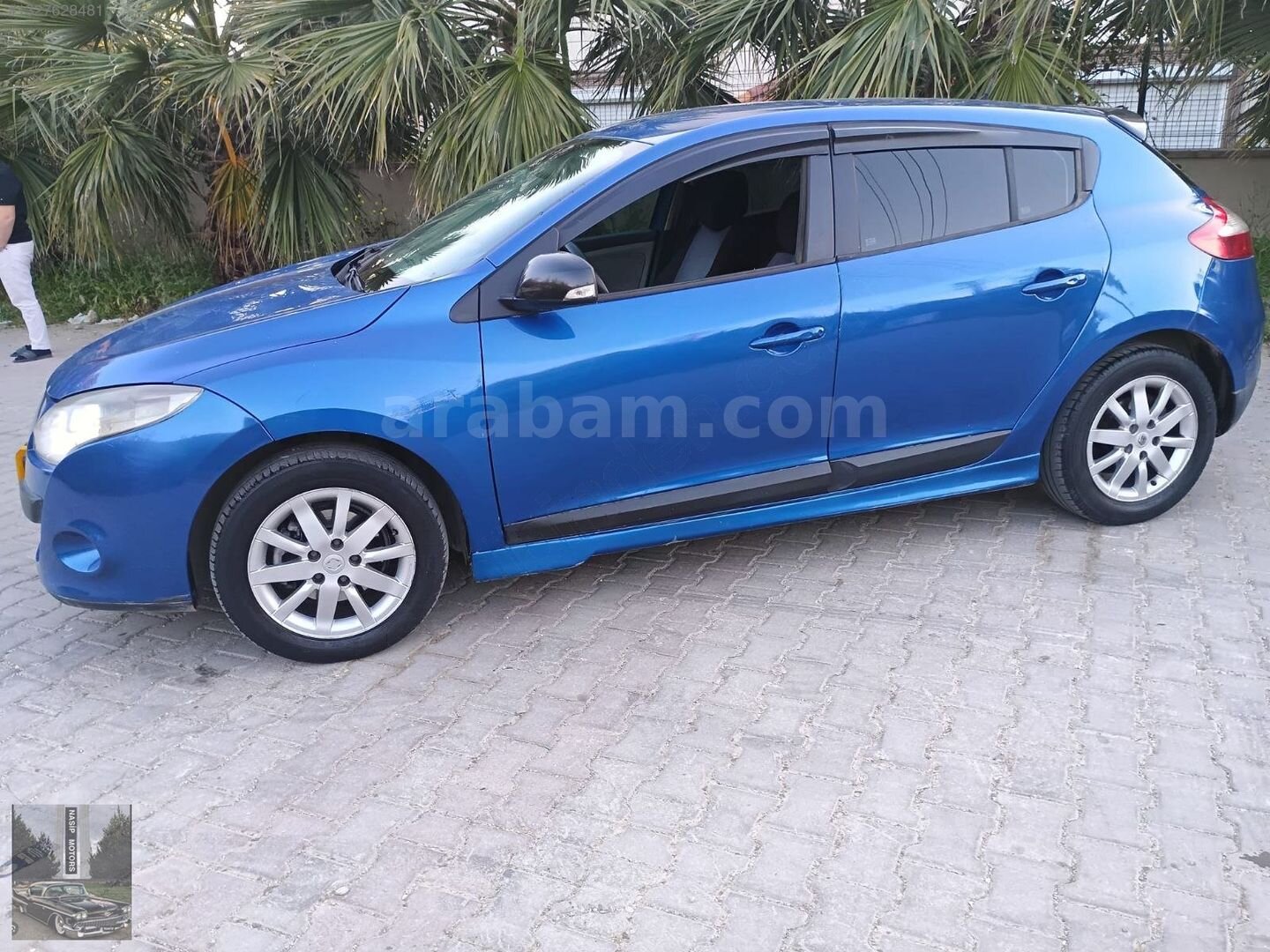 Galeriden Renault Megane 1.5 dCi Expression 2009 Model İzmir 280.000 km Mavi 6