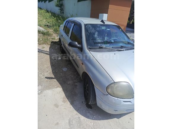 Sahibinden Renault Clio 1.4 RNA 2001 Model