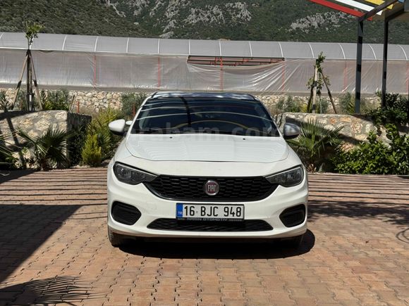 Sahibinden Fiat Egea 1.3 Multijet Easy 2020 Model  162.000 km Beyaz