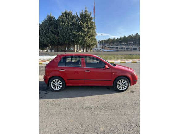 Sahibinden Skoda Fabia 1.4 Special 2004 Model 