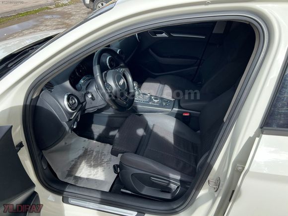 AUDİ A3-BOYASIZ-KATLANIR AYNA-RECARO KOLTUK-5 SÜRÜŞ MOD-S LİNE