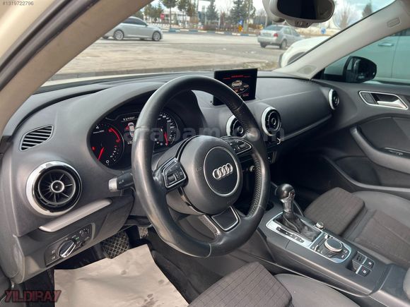 AUDİ A3-BOYASIZ-KATLANIR AYNA-RECARO KOLTUK-5 SÜRÜŞ MOD-S LİNE